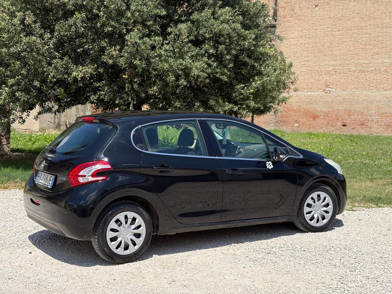 Peugeot 208 1.2benzina 5 porte Allure