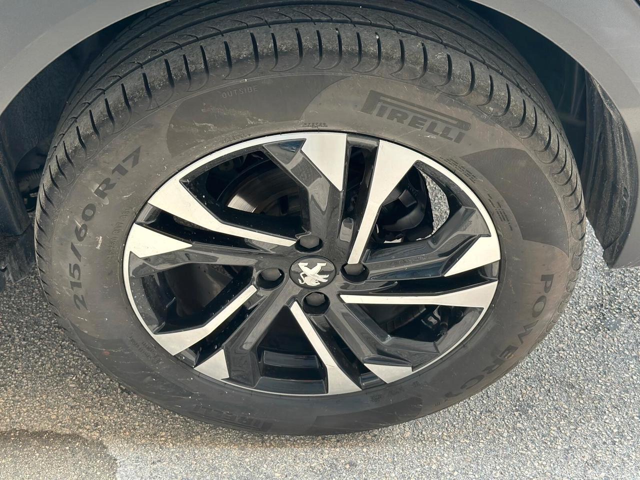 Peugeot 2008 BlueHDi 130CV EAT8 Allure Pack