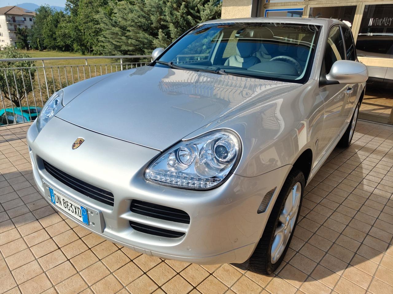 Porsche Cayenne 3.2 V6 cat