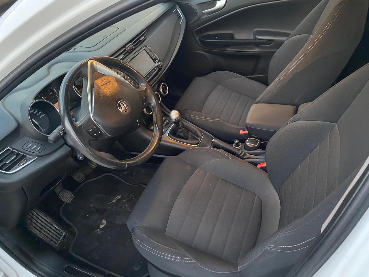 Alfa Romeo Giulietta 1.4 Turbo MultiAir Distinctive