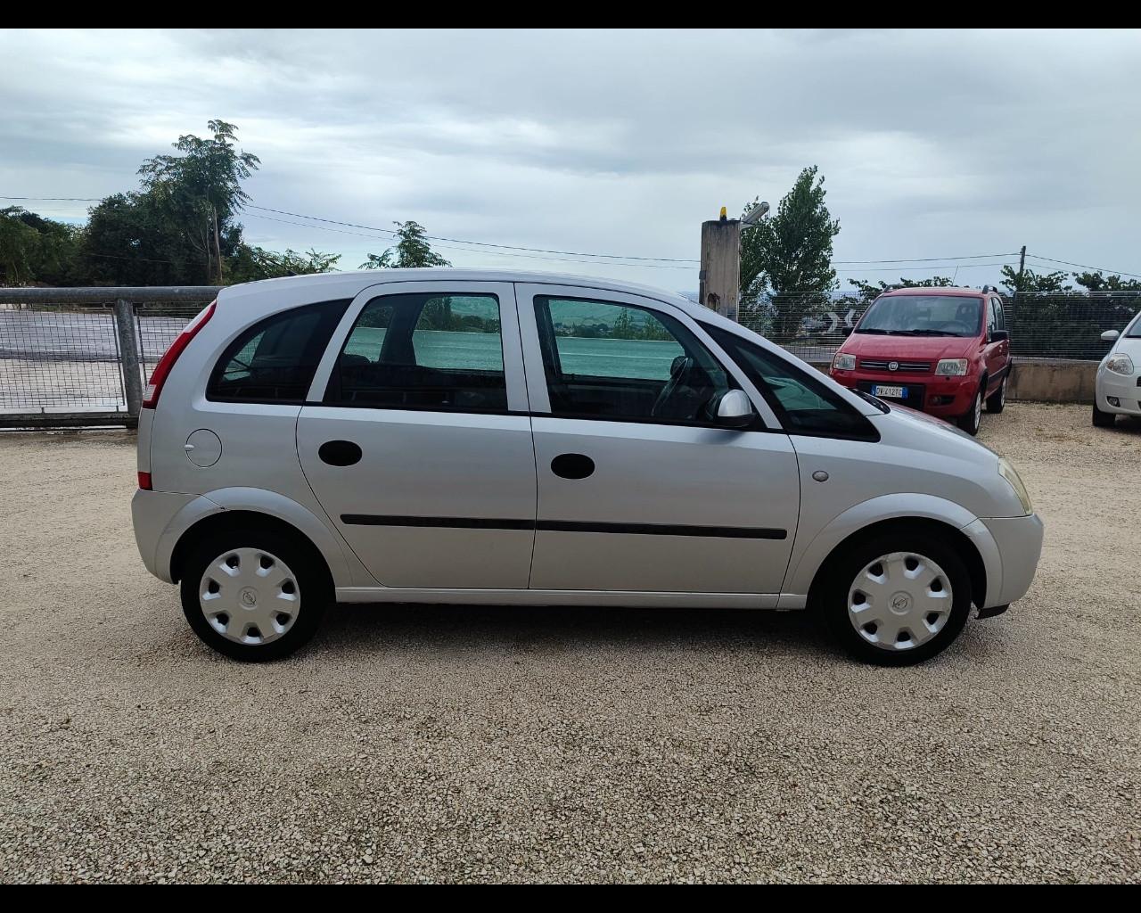 OPEL Meriva 1ª serie - Meriva 1.6 16V Club