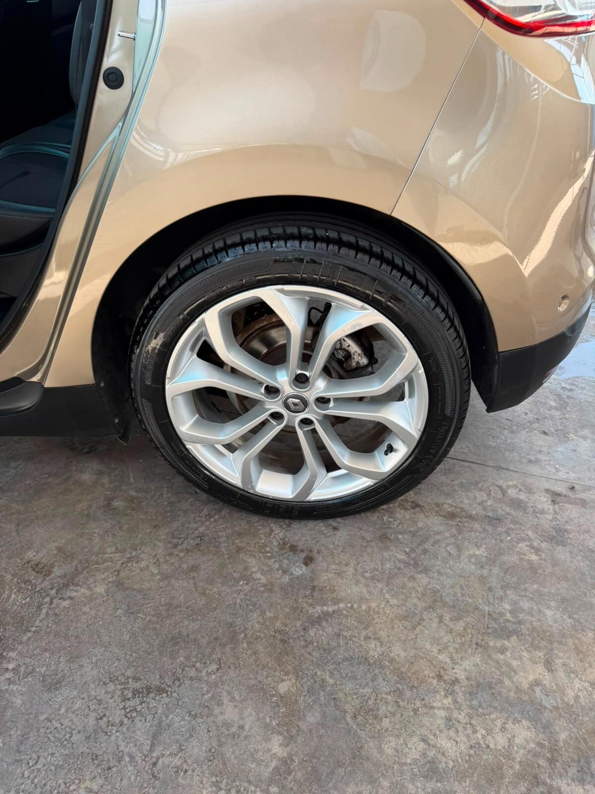 Renault Scenic Scénic dCi 8V 110 CV Energy Bose