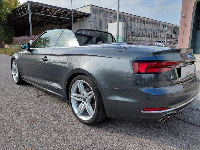 AUDI A5 Cabrio 40 TDI quattro S tronic S-line Sport
