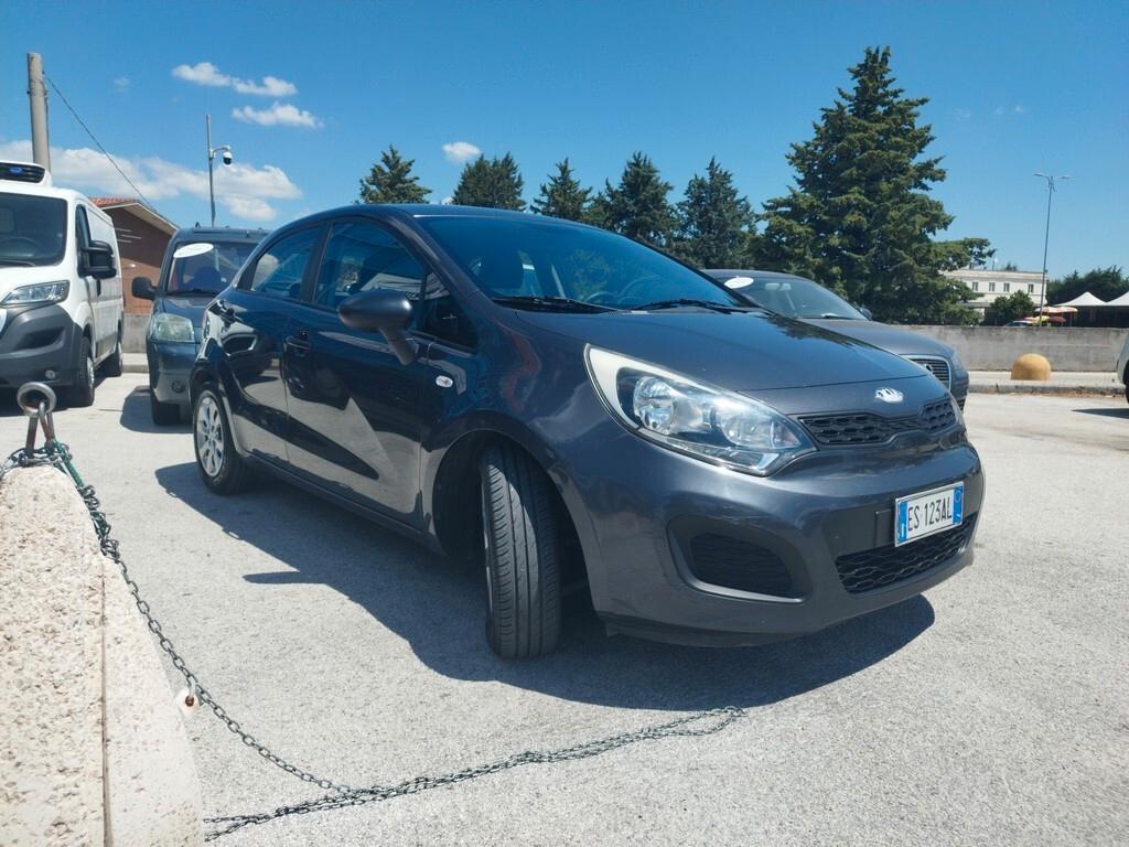 Kia Rio 1.2 CVVT 3p. GPL Active