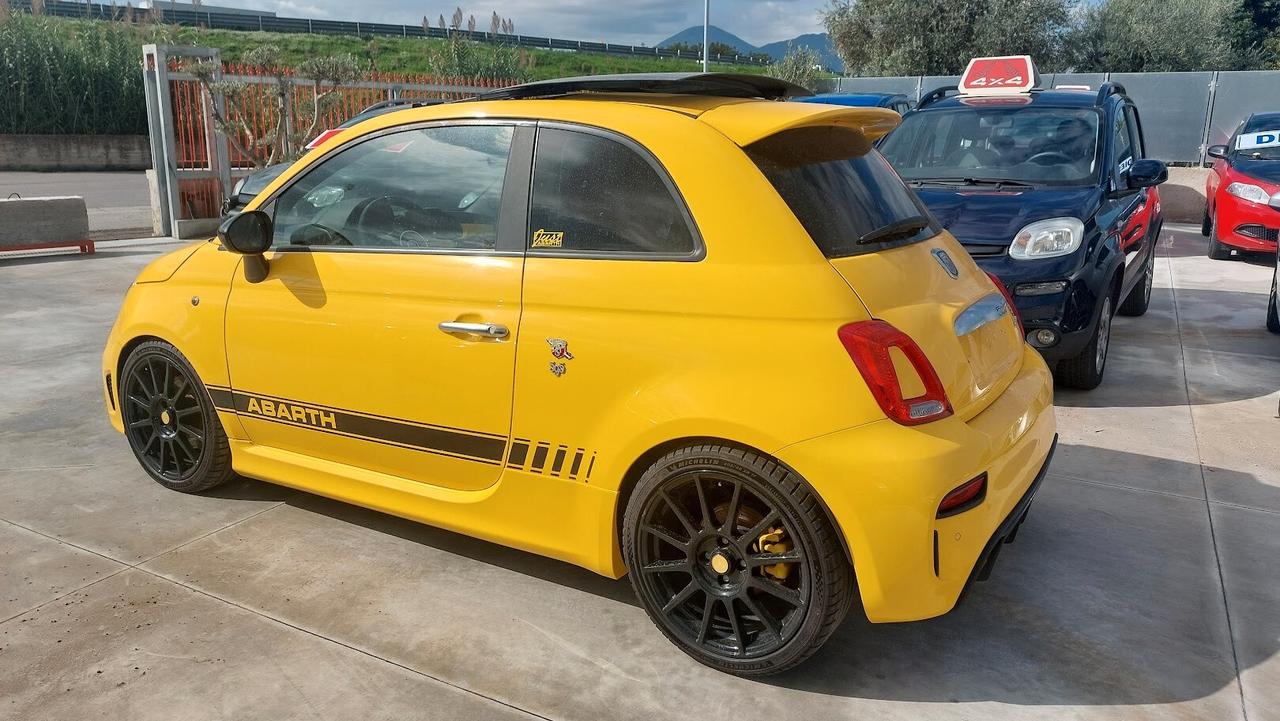 Abarth 595 1.4 Turbo T-Jet 165 CV