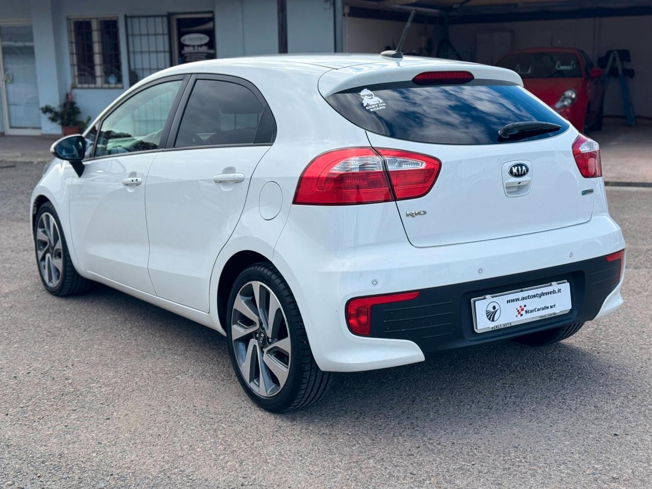 Kia Rio 1.1 CRDi 5p. Active - 2016