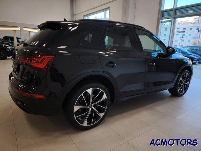 AUDI Q5 40 TDI 204 CV quattro S tronic Identity Black