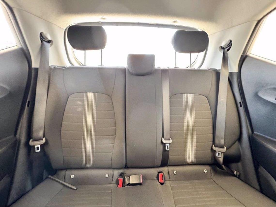 HYUNDAI i10 1 0 mpi connectline navi pack