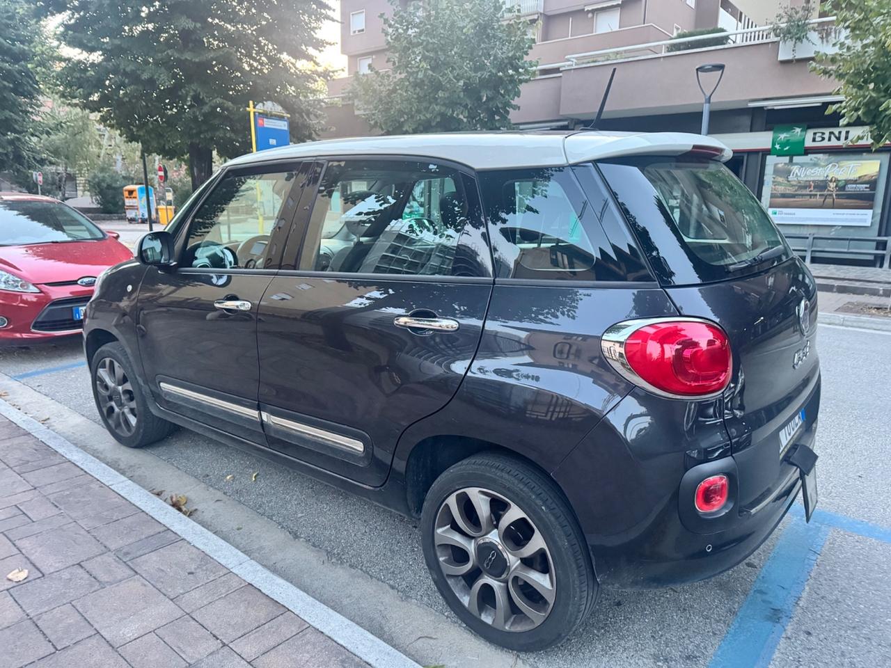 Fiat 500L 0.9 TwinAir Turbo Natural Power Lounge