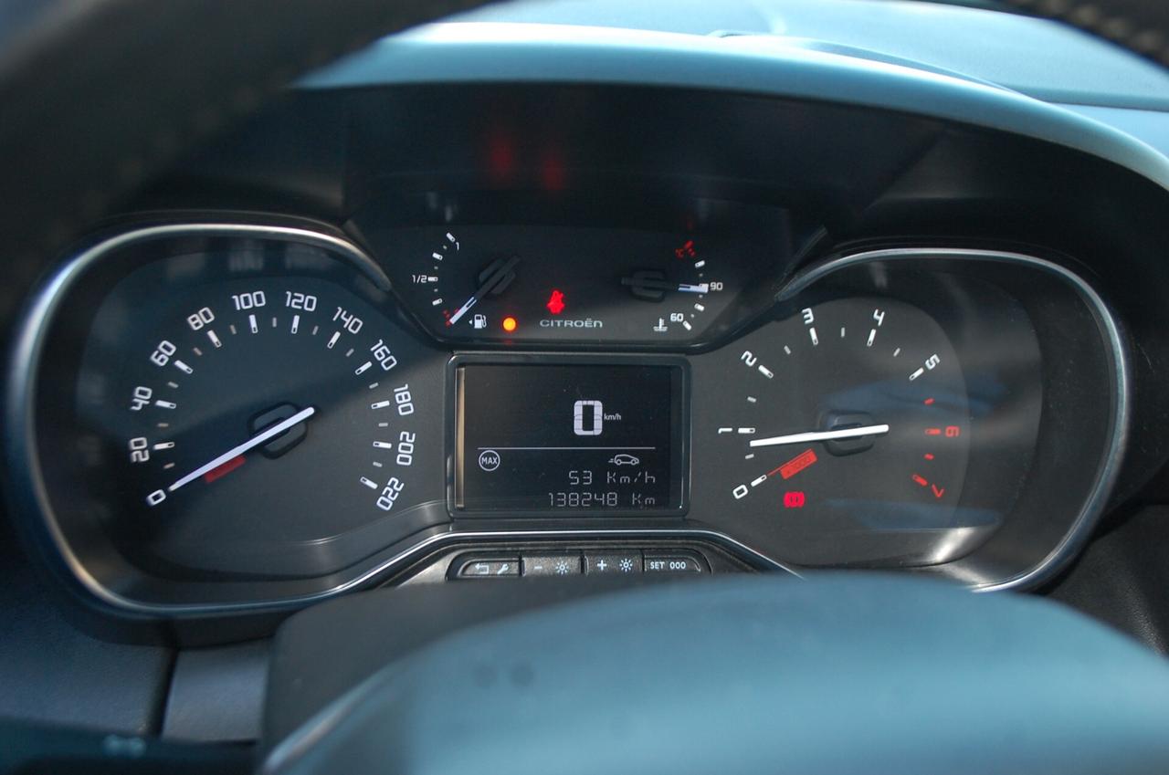 Citroen C3 Aircross 1.2 puretech Feel 82CV Uff italy App Clima Radar USB