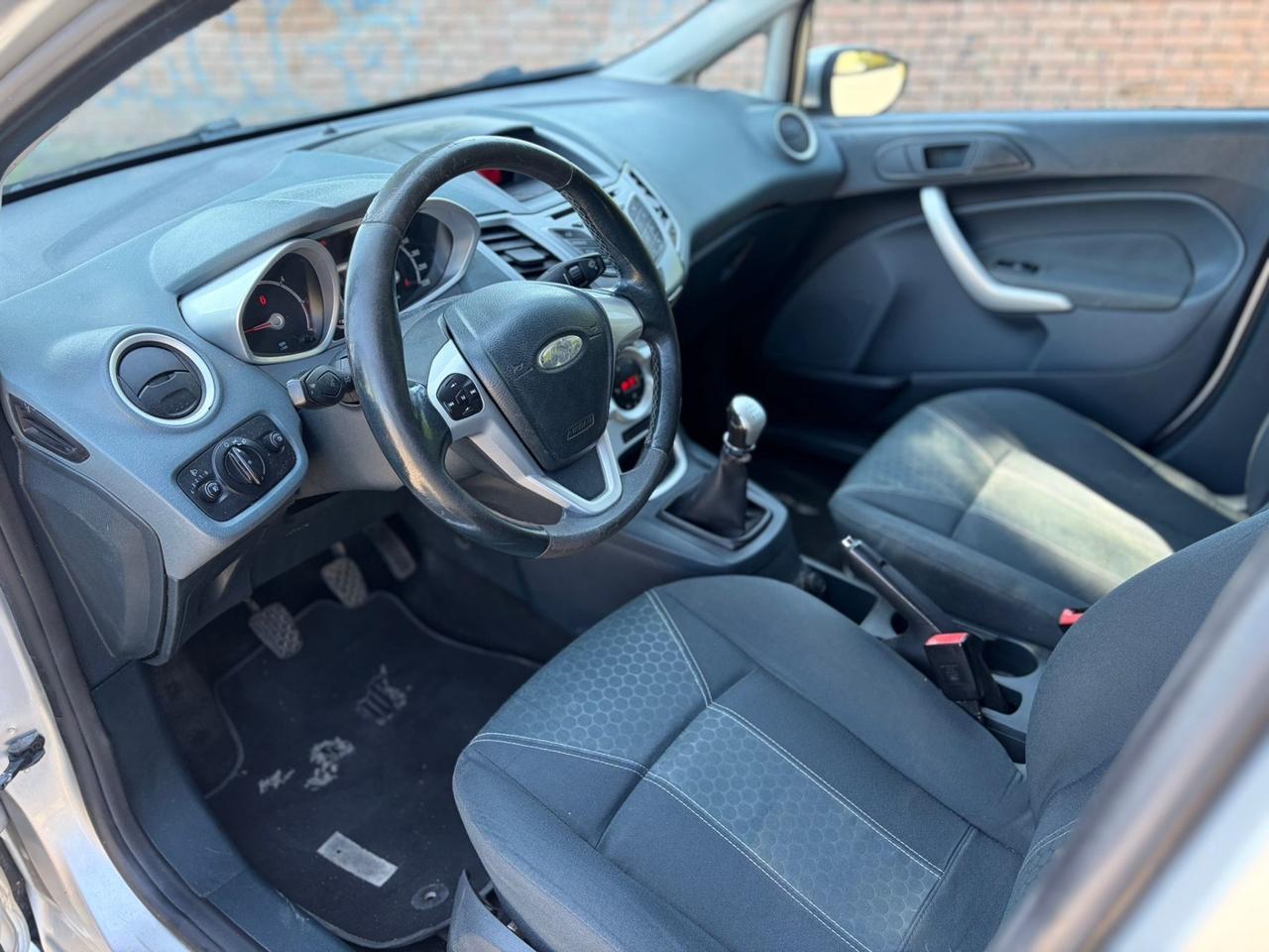 Ford Fiesta 1.4 TDCi 5p. Titanium