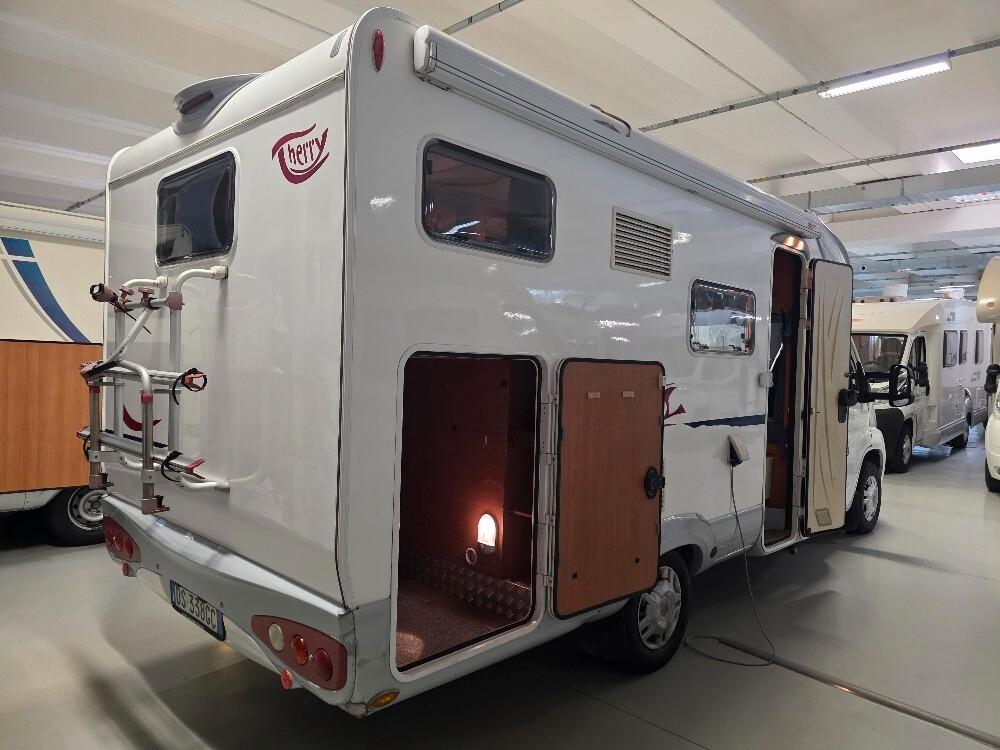 CAMPER GIOTTILINE THERRY T33