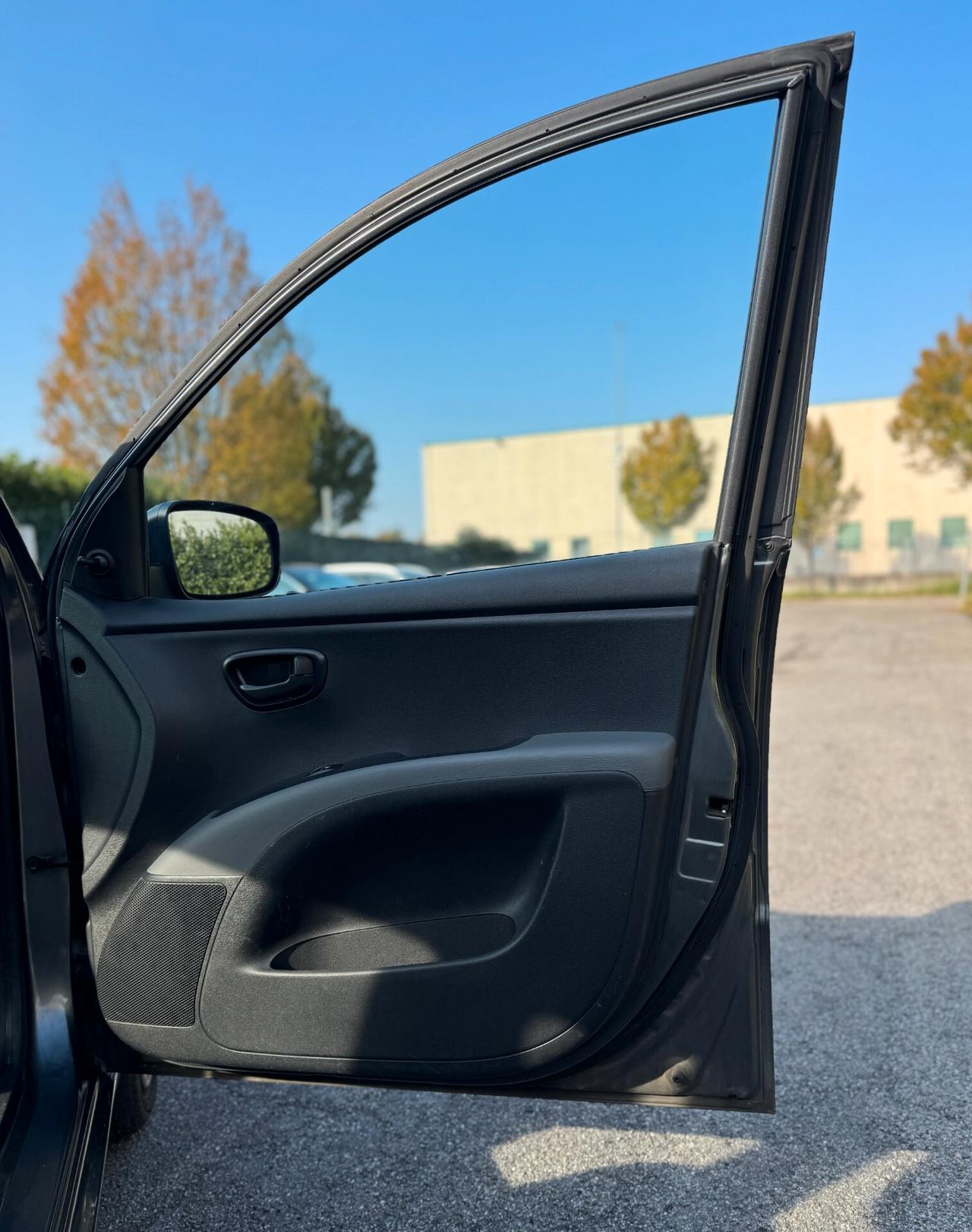 Hyundai i10 Active 49kw E4 Benz/GPL