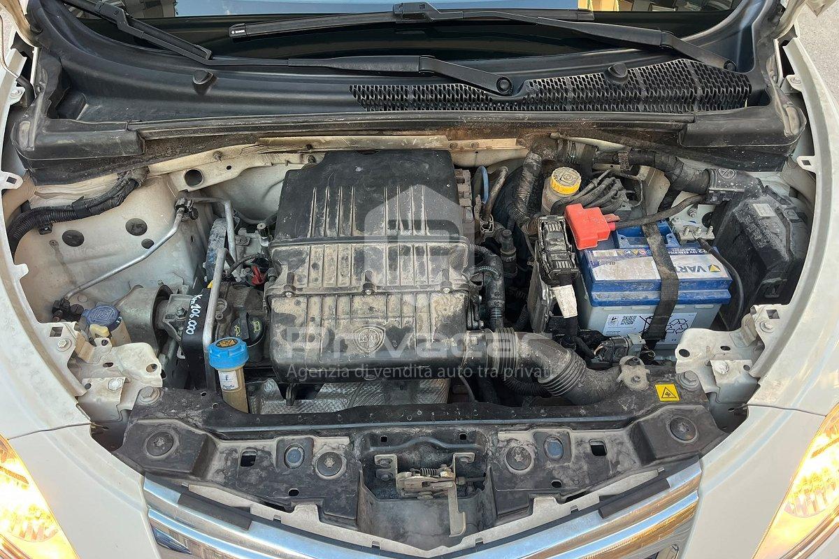 LANCIA Ypsilon 1.2 69 CV 5 porte Silver