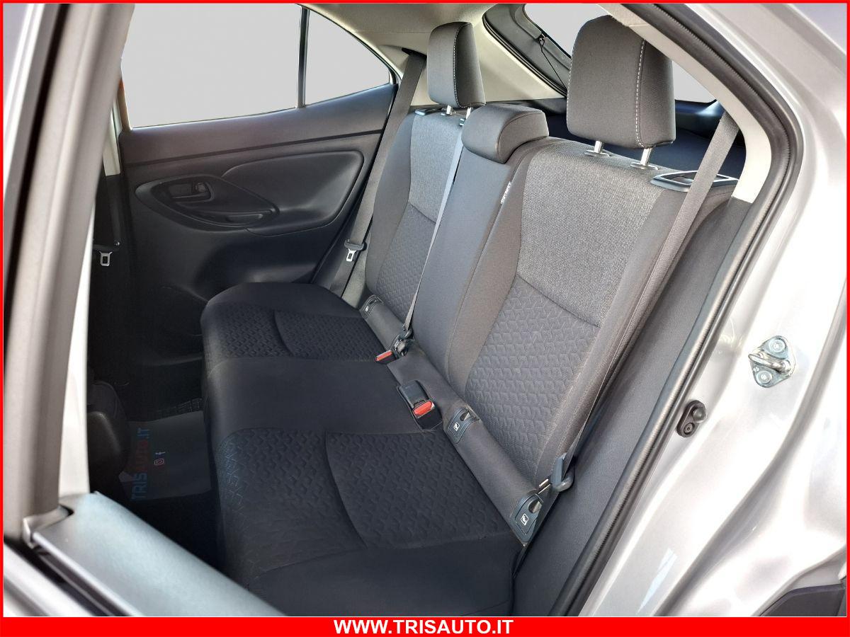 TOYOTA Yaris Cross 1.5 Hybrid E-Cvt Active NEOPATANTATI (NAVI)