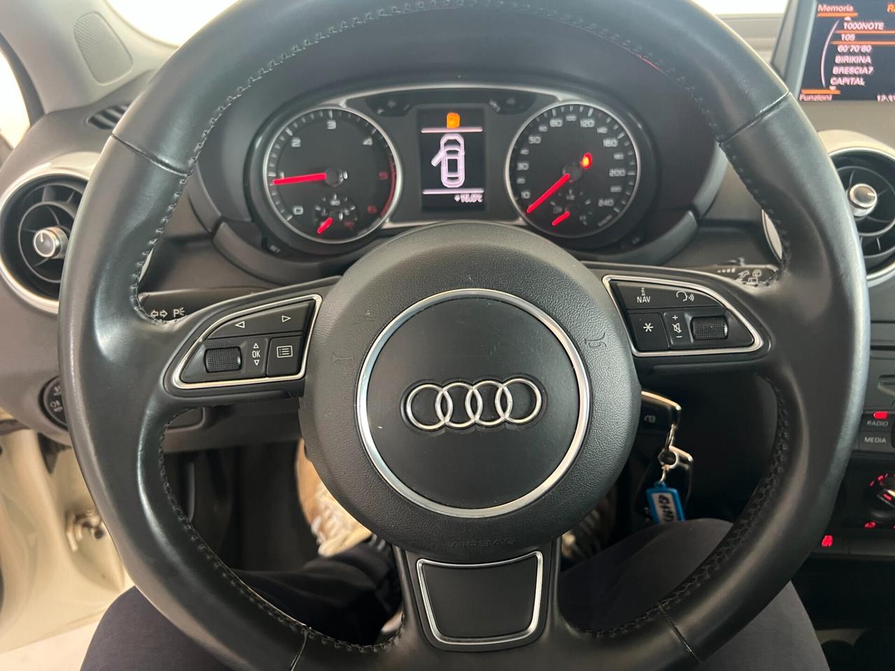 Audi A1 1.6 TDI Ambition 90 CV OK NEOPATENTATI