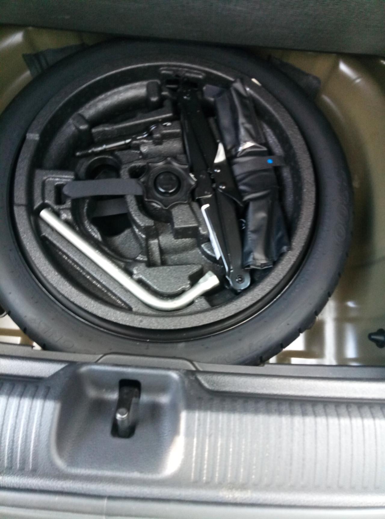 Audi Q2 30 TFSI Business Advanced