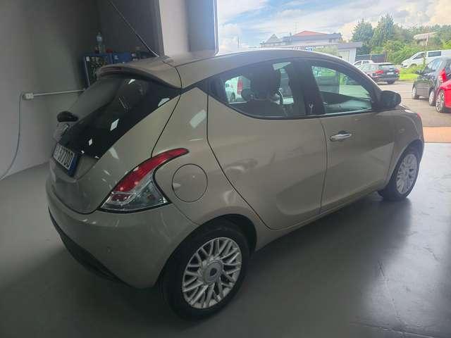 Lancia Ypsilon Ypsilon III 2011 1.2 8v Platinum 69cv E6