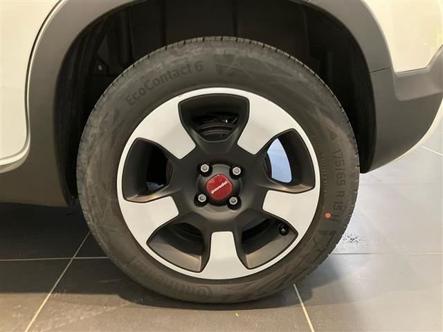 FIAT Panda Cross 1.0 FireFly Hybrid 70cv S&S 5p.ti NO VINCOLI