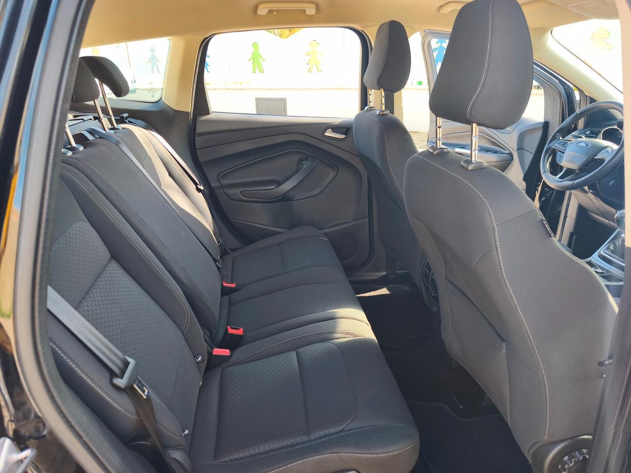 Ford Kuga 1.5 TDCI 120 CV S&S 2WD Titanium