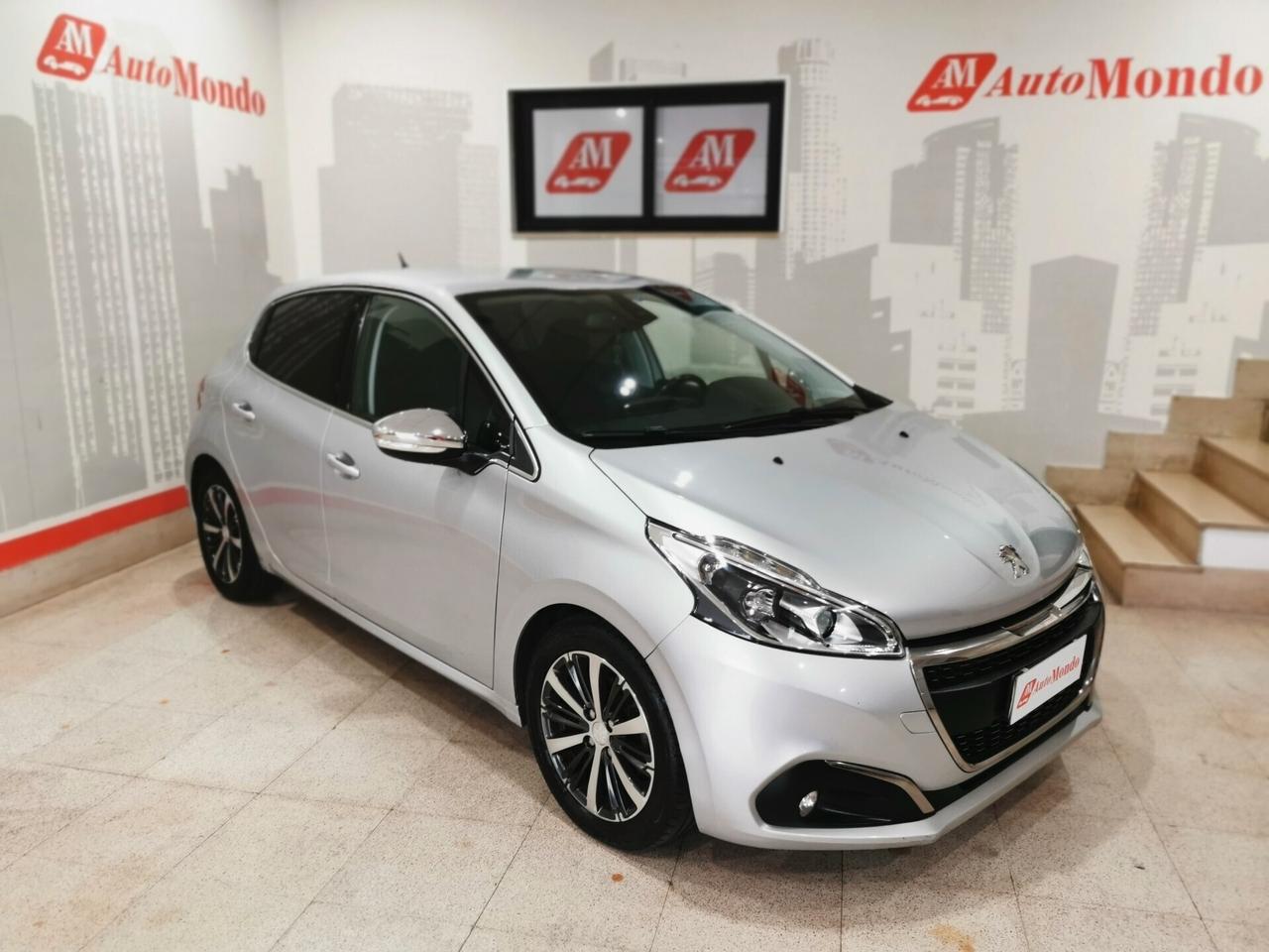 Peugeot 208 BlueHDi 75 5 porte Allure