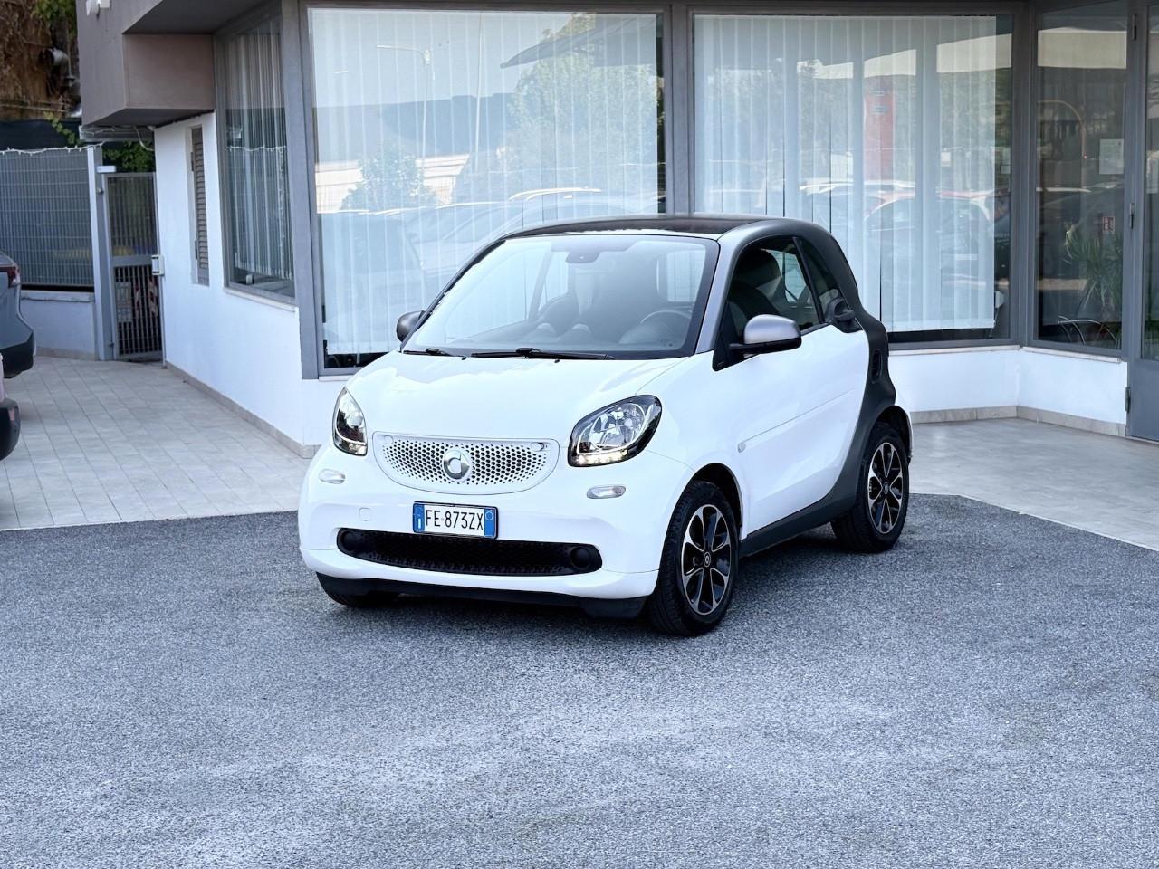 Smart forTwo 1.0 Benzina 71CV E6 Automatico - 2016