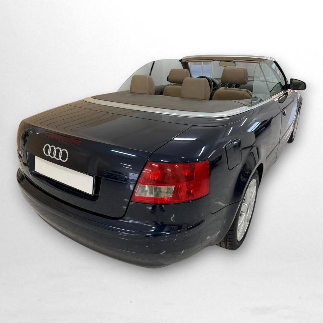 Audi A4 Cabriolet 2.5 V6 TDI cat
