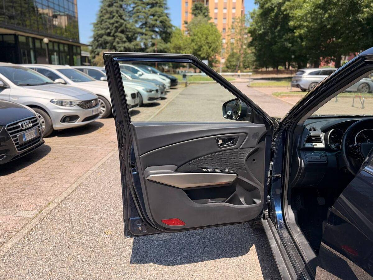 Ssangyong Tivoli 1.6d Be Visual Cool TA 2wd my18