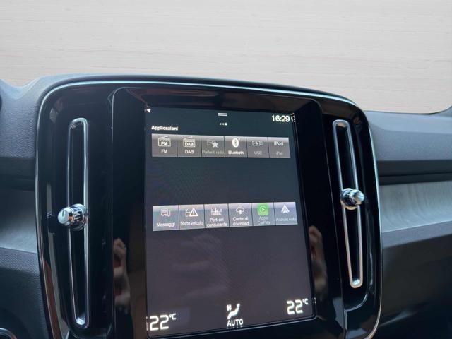 VOLVO XC40 T4 Recharge Plug-in Hybrid Inscription