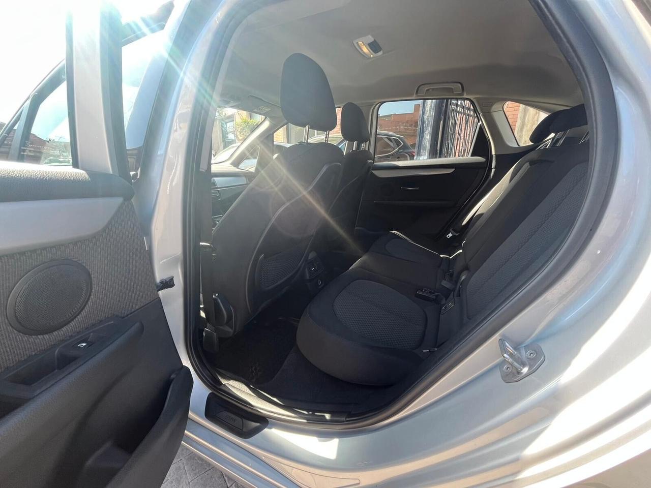 Bmw 2er Active Tourer 218d Sport