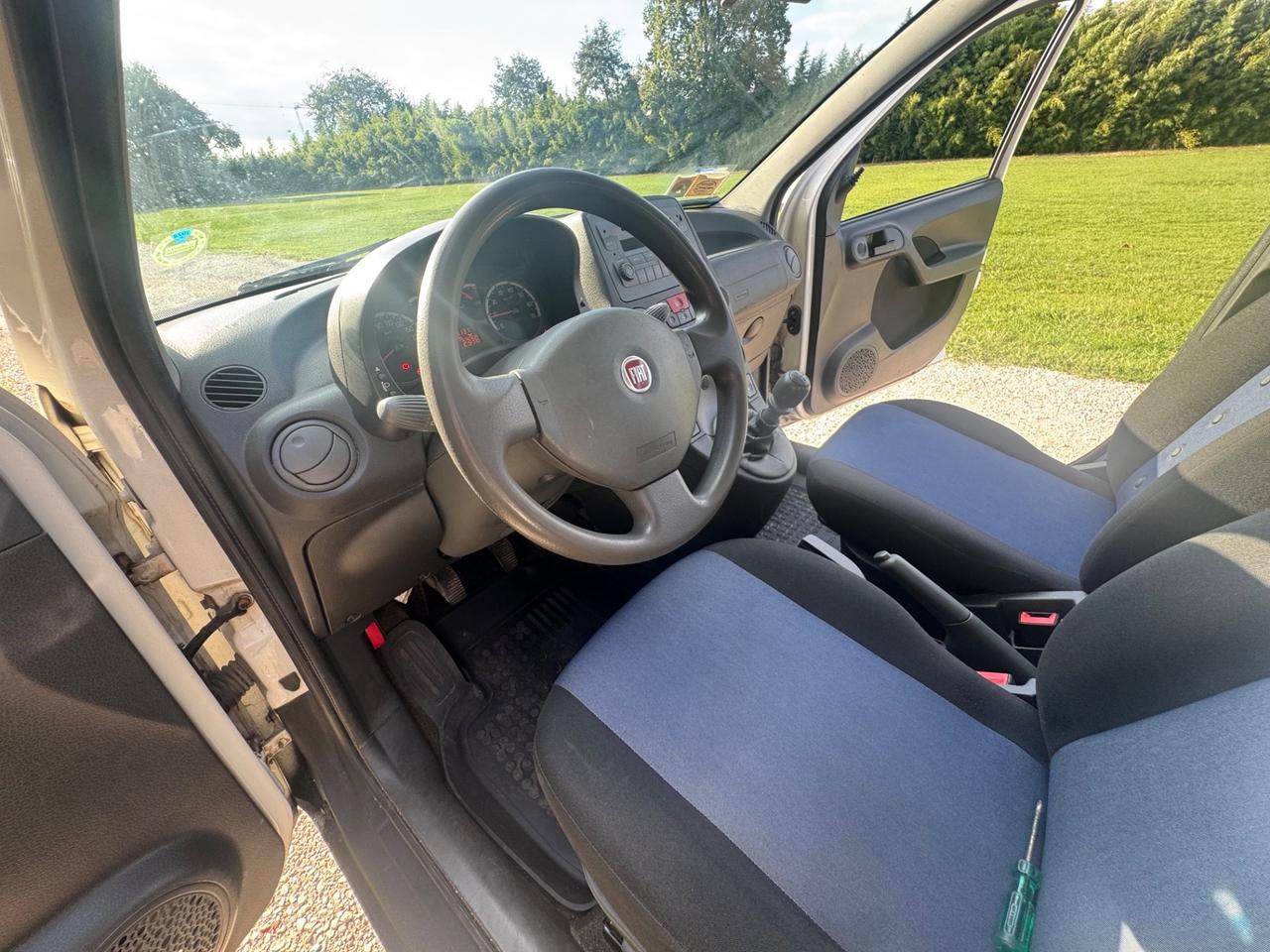 FIAT PANDA 1.2 4x4 BENZINA – 2011 – 5 POSTI
