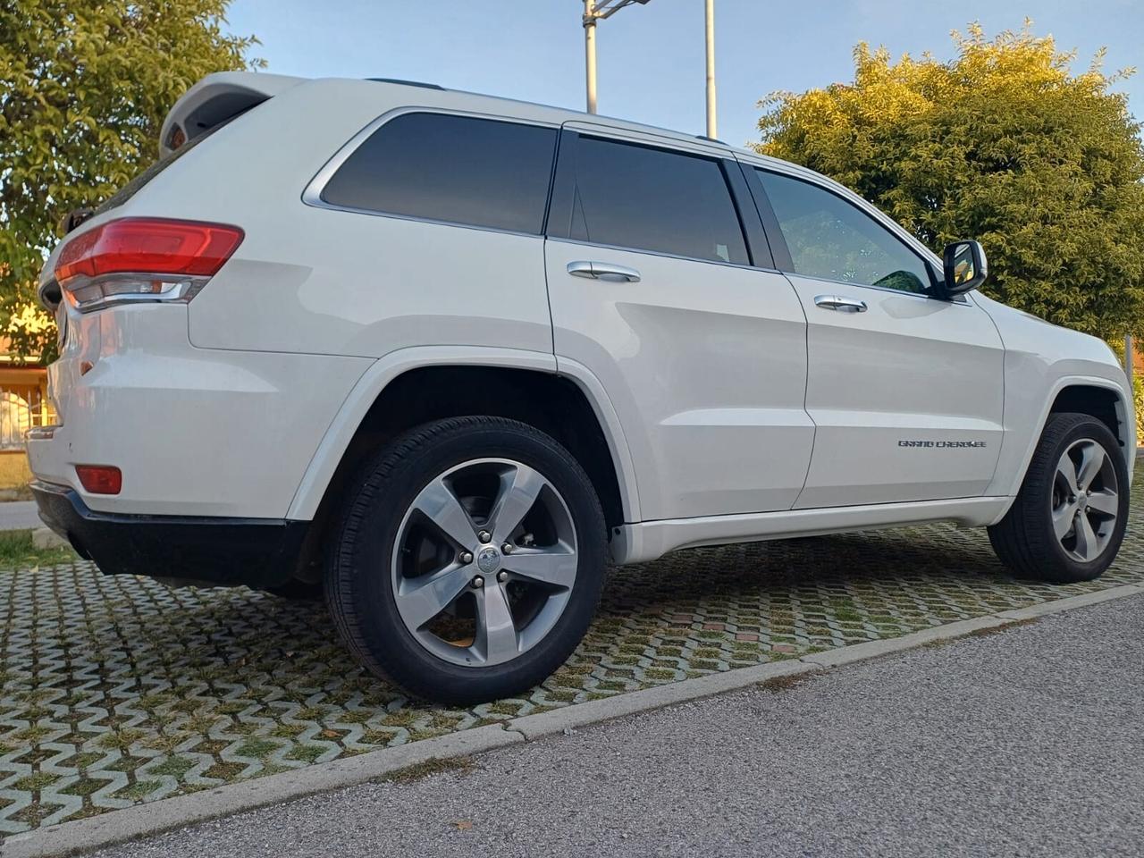 Jeep Grand Cherokee 3.0 V6 CRD 250 cv Multijet 2 Overland 4x4