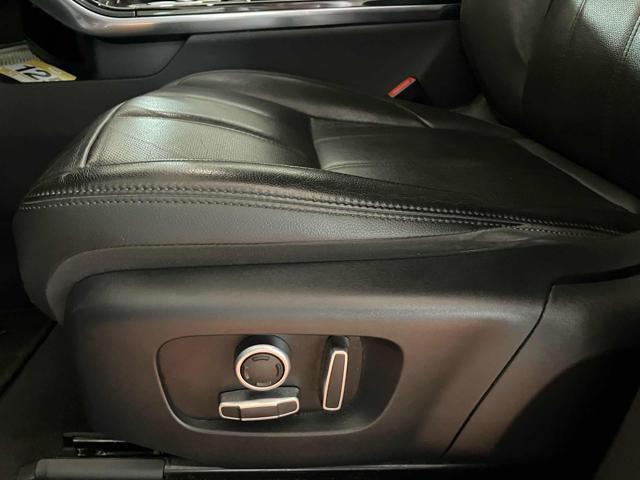 LAND ROVER Range Rover Evoque 1.5 I3 PHEV 300 CV AWD Auto