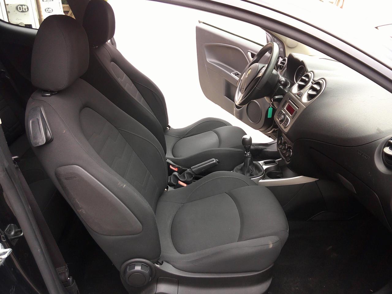 Alfa Romeo MiTo 1.4 70 CV 8V Progression 12