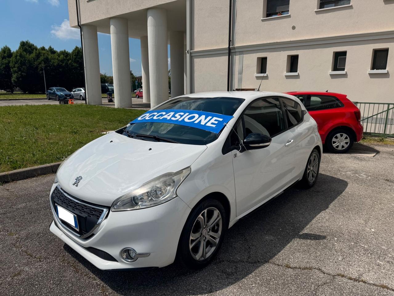 Peugeot 208 1.2 VTi 82 CV 3 porte Allure 2013