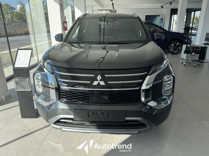 Mitsubishi Outlander PHEV 2.4L Plug-In Hybrid PHEV 306 CV AWD Intense
