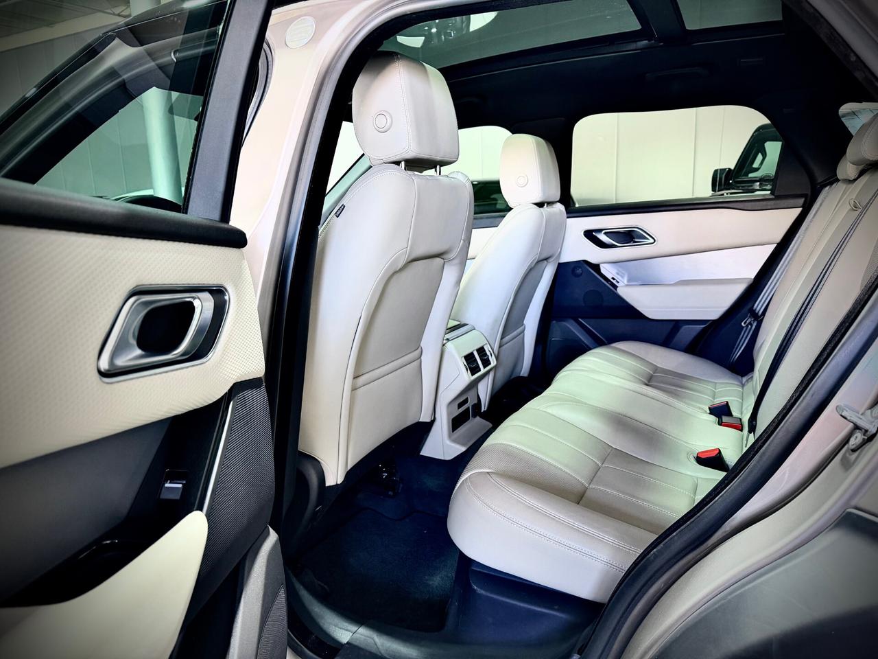 Land Rover Range Rover Velar 2.0d i4 204CV Mhev R-Dynamic