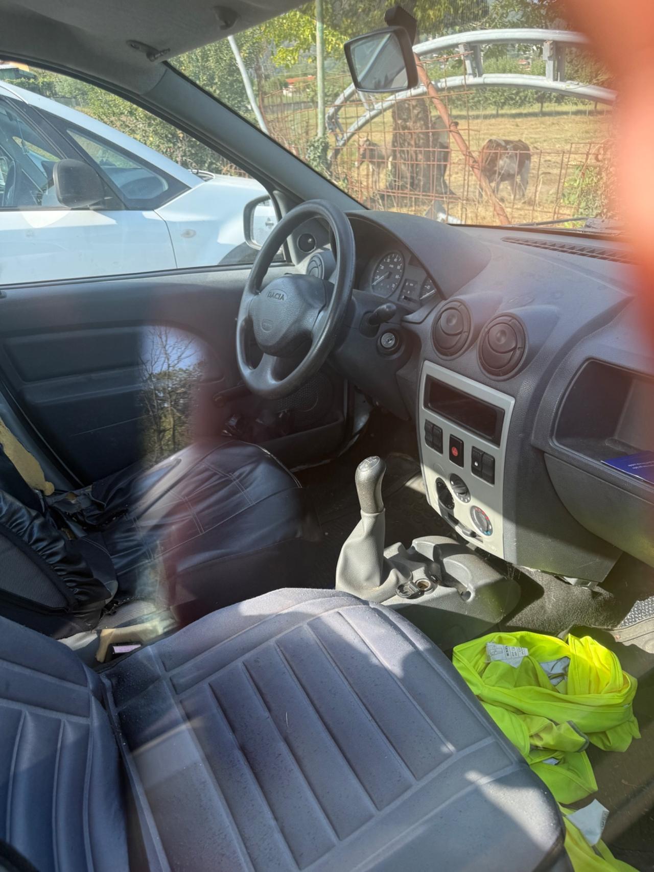 Dacia Logan Pick-Up 1.6 Benzina 84Cv