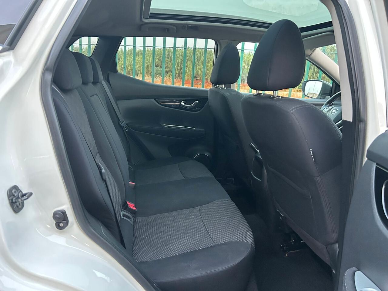 Nissan Qashqai 1.5 dCi Tekna