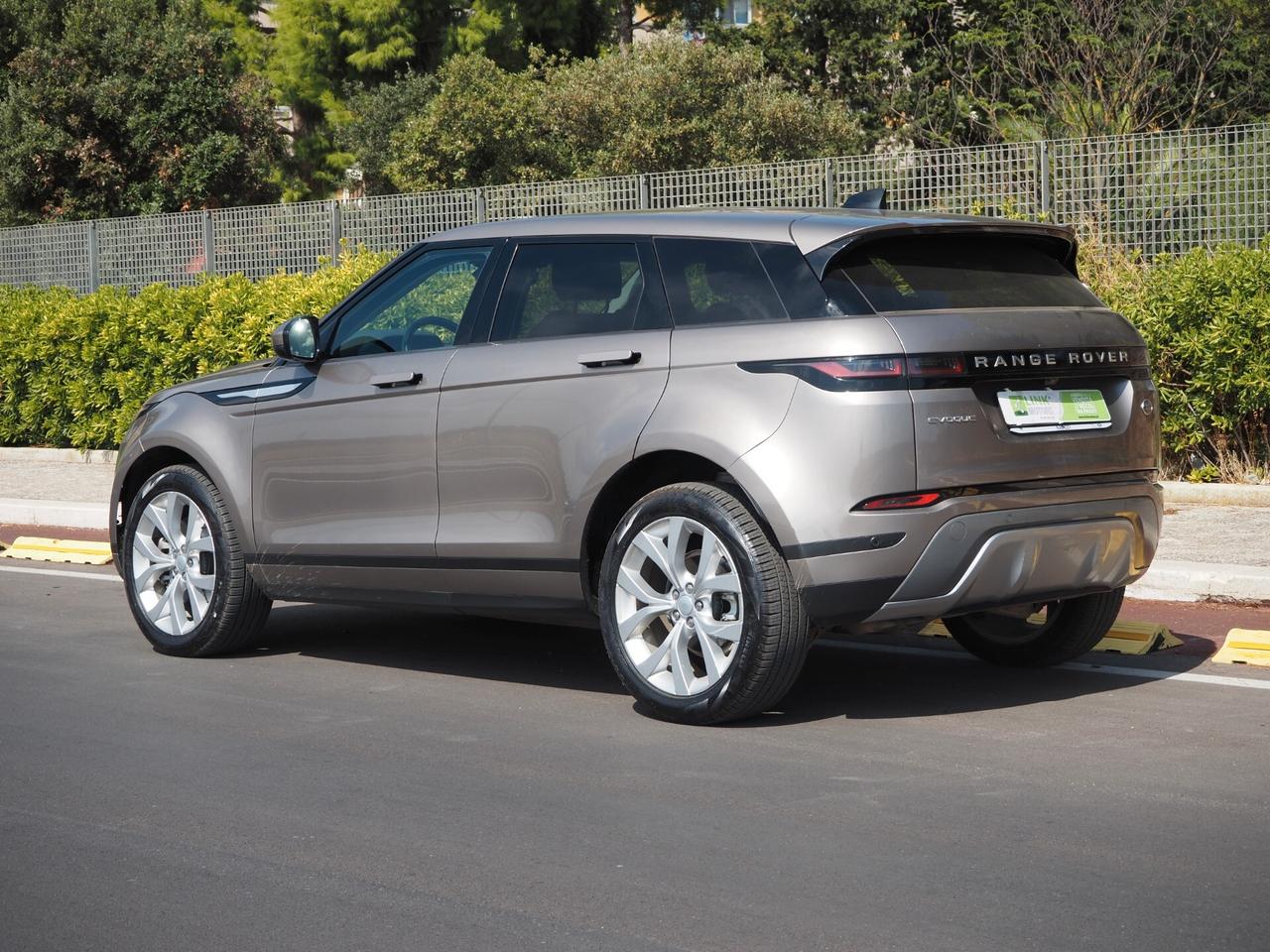 Land Rover Range Evoque 2.0D I4 163 CV AWD Auto R-Dynamic SE
