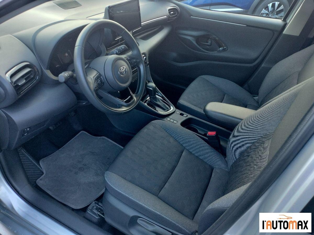 TOYOTA - Yaris 1.5h Trend