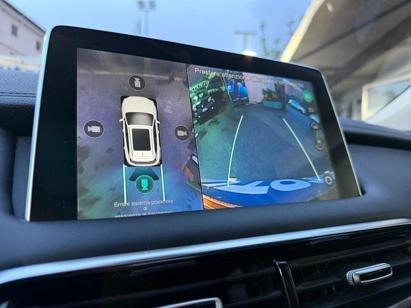 MG EHS Plug-in Hybrid Luxury