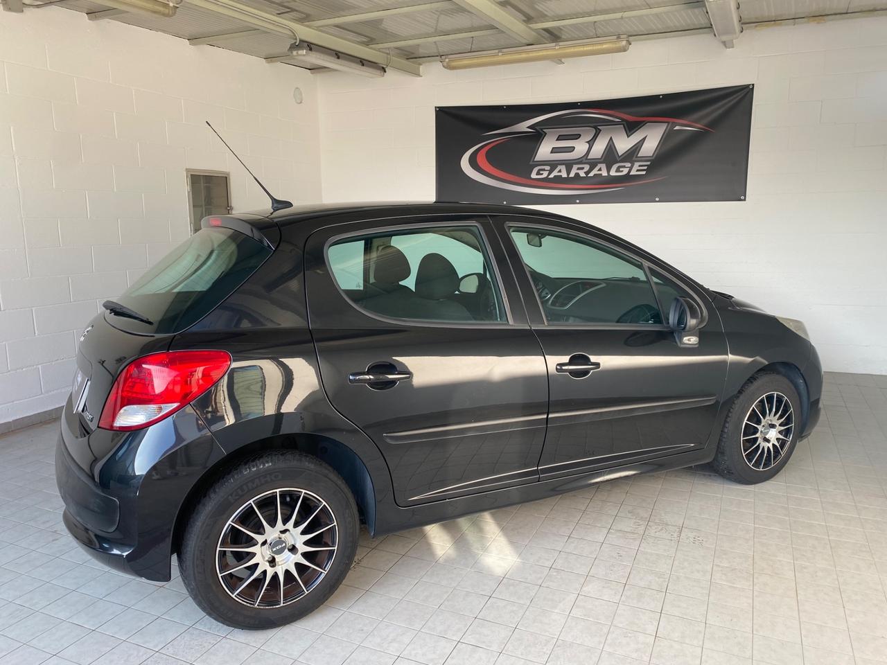 Peugeot 207 1.4 HDi 70CV FAP 5p. XS