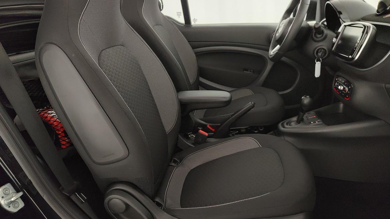 SMART Fortwo Cabrio eq Passion 4,6kW