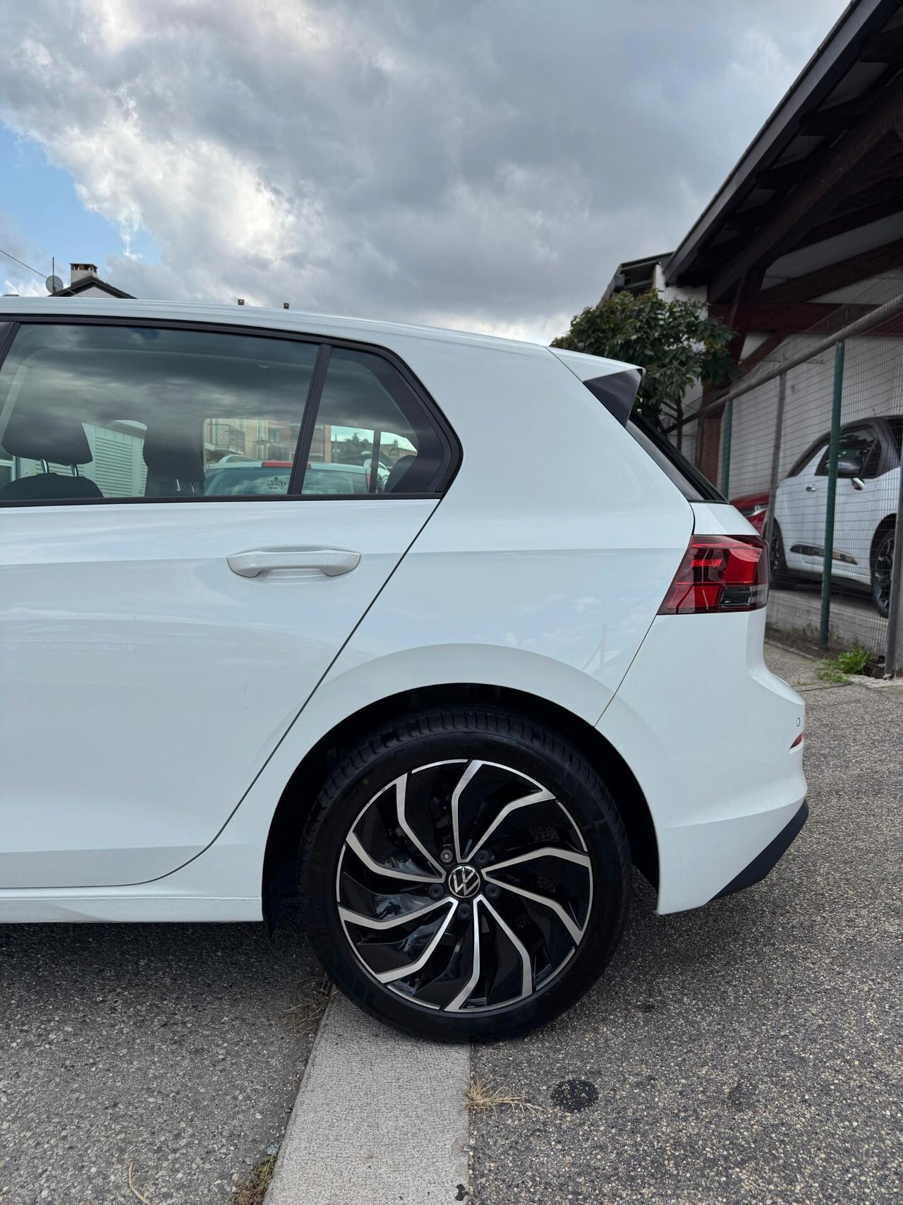 Volkswagen Golf 1.5 TSI ACT 5p. Sport BlueMotion Technology