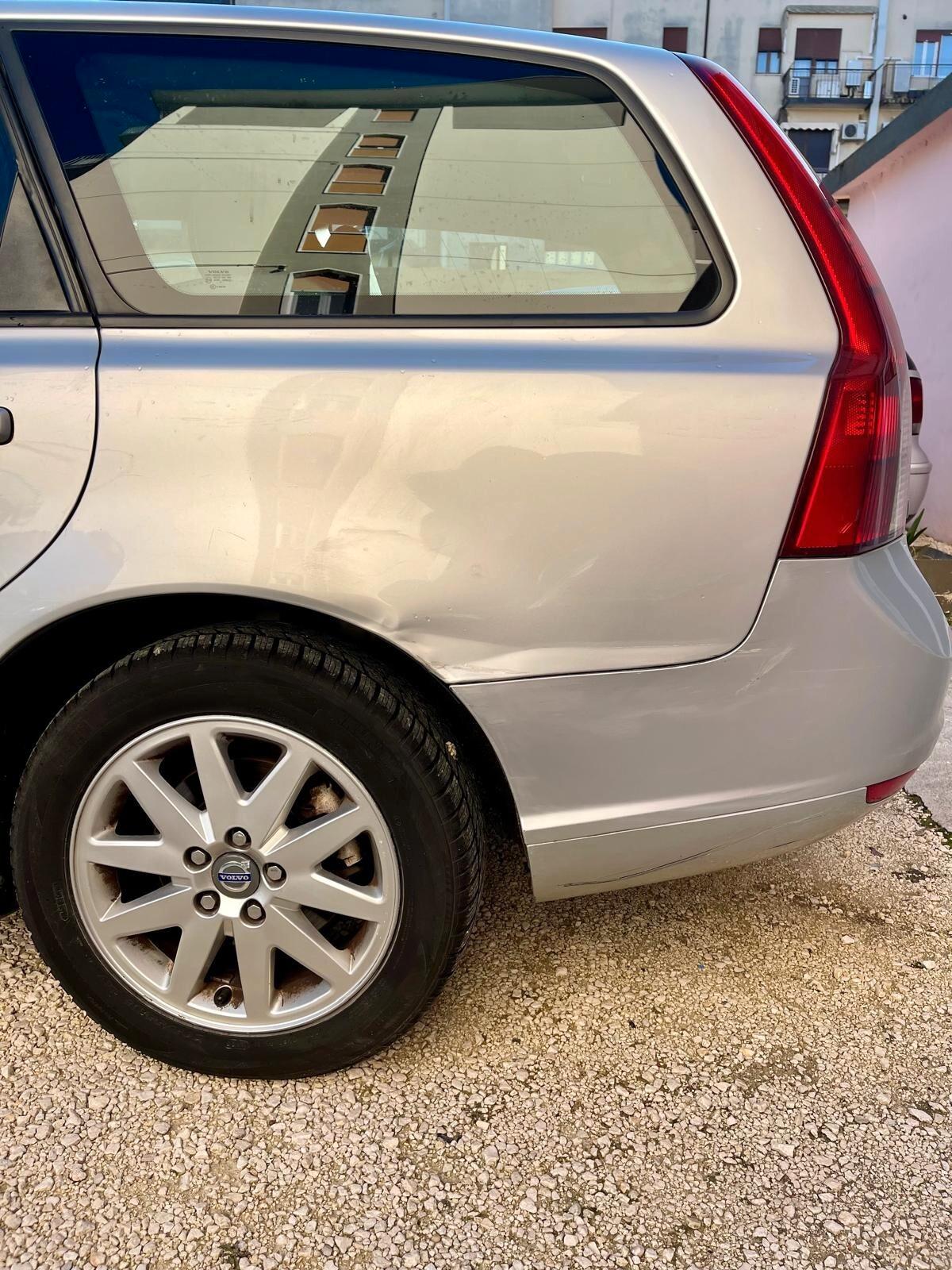 Volvo V50 2.0 D Momentum RESTYLING CINGHIA SOSTITUITA