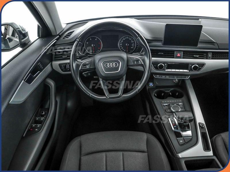 Audi A4 Avant 35 2.0 TDI 150 CV ultra S tronic Business