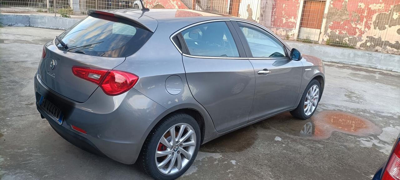 2015 GPL Alfa Romeo Giulietta 1.4 Turbo 120 CV GPL Progression