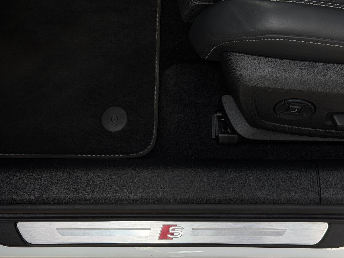 Audi A3 Sportback 40 TDI 200CV Quattro S-line edition Identity Black