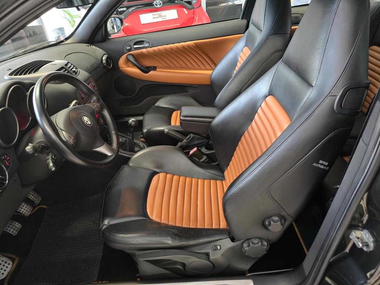 Alfa Romeo 147 3.2i V6 24V cat 3 porte GTA